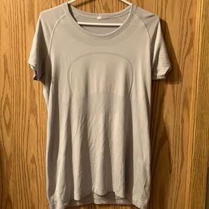 Lululemon swiftly tech shirt
